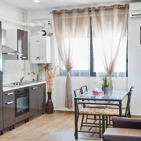 Apartment Dobos *